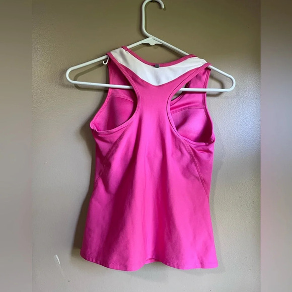 Nike Dri-Fit Tank Small - Picture 3 of 4